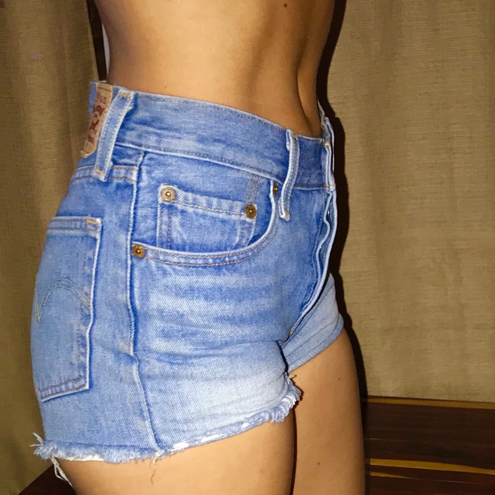 Levi denim shorts!